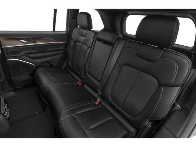 2027 Jeep Grand Cherokee Limited - Photo 12