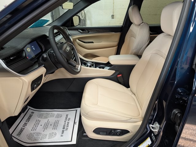 2027 Jeep Grand Cherokee Limited