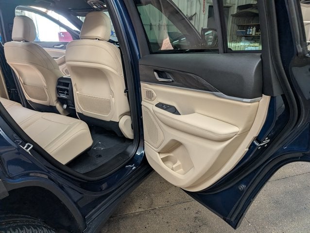 2027 Jeep Grand Cherokee Limited