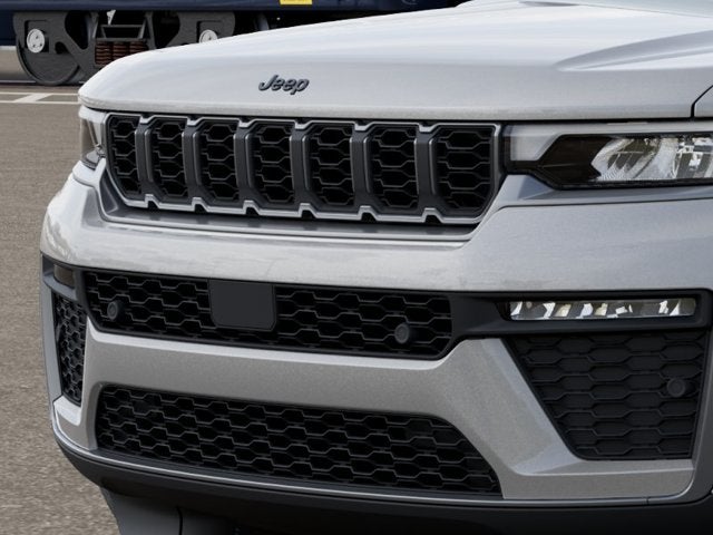 2026 Jeep Grand Cherokee 85th Anniversary Edition
