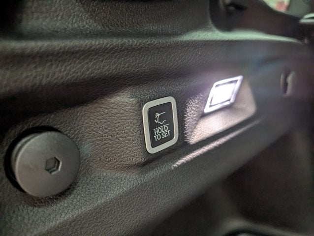 2027 Jeep Grand Cherokee L Laredo Altitude