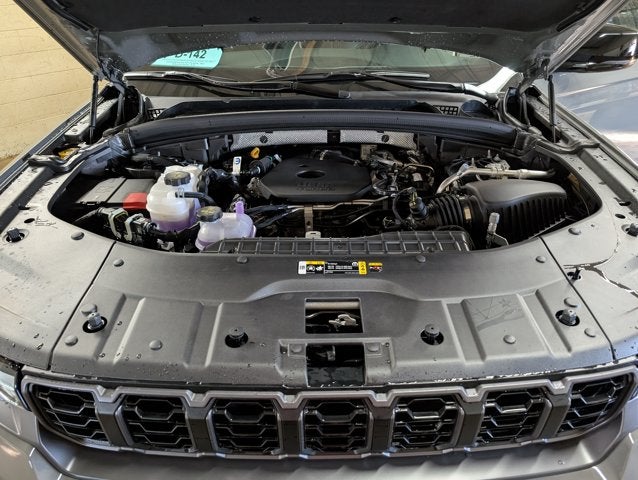 2027 Jeep Grand Cherokee L Laredo Altitude