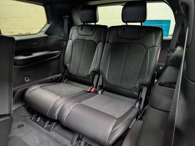 2027 Jeep Grand Cherokee L Laredo Altitude