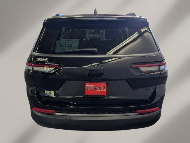 2027 Jeep Grand Cherokee L Laredo Altitude