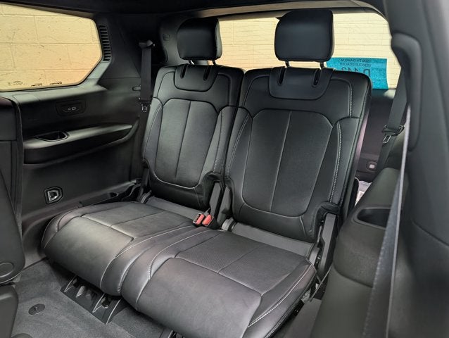 2027 Jeep Grand Cherokee L Limited Reserve