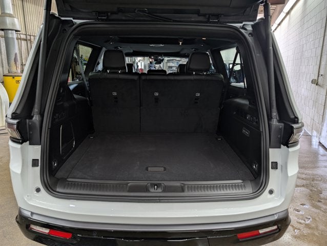 2026 Jeep Grand Wagoneer L Limited Reserve
