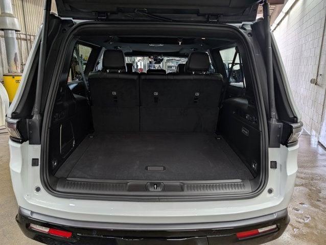 2026 Jeep Grand Wagoneer L Limited Reserve