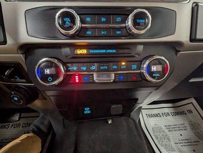 2022 Ford Super Duty F-350 SRW LARIAT