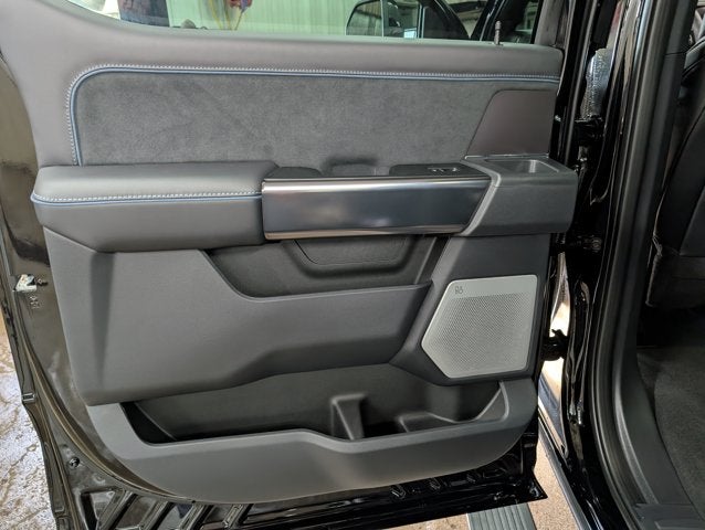 2026 Ford Super Duty F-350 SRW F-350® Platinum®