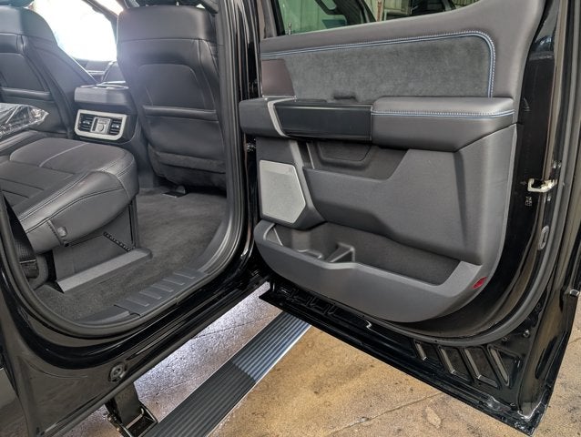 2026 Ford Super Duty F-350 SRW F-350® Platinum®