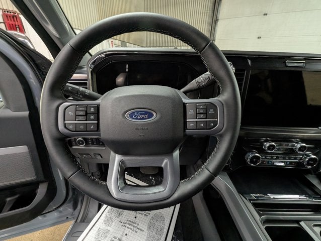 2026 Ford Super Duty F-350 SRW F-350® Lariat®