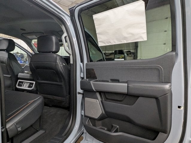 2026 Ford Super Duty F-350 SRW F-350® Lariat®