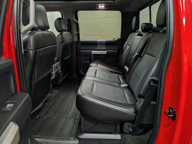 2018 Ford Super Duty F-450 DRW LARIAT