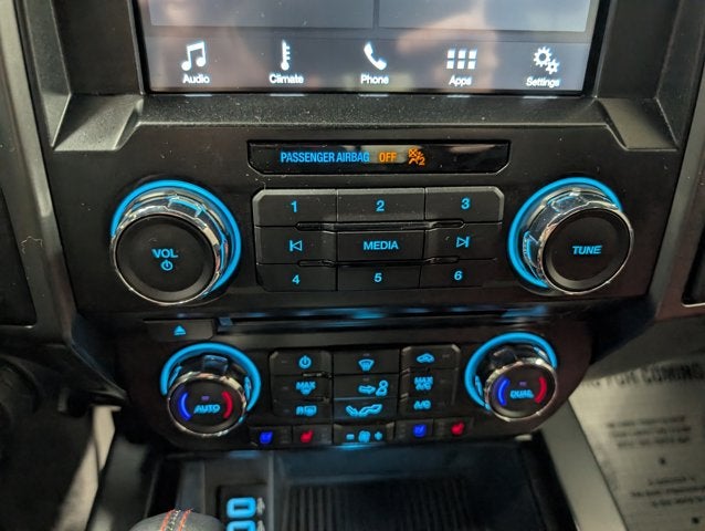 2017 Ford F-150 Lari