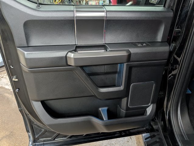 2017 Ford F-150 Lari