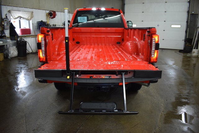 2025 Ford Super Duty F-350 SRW F-350® XL