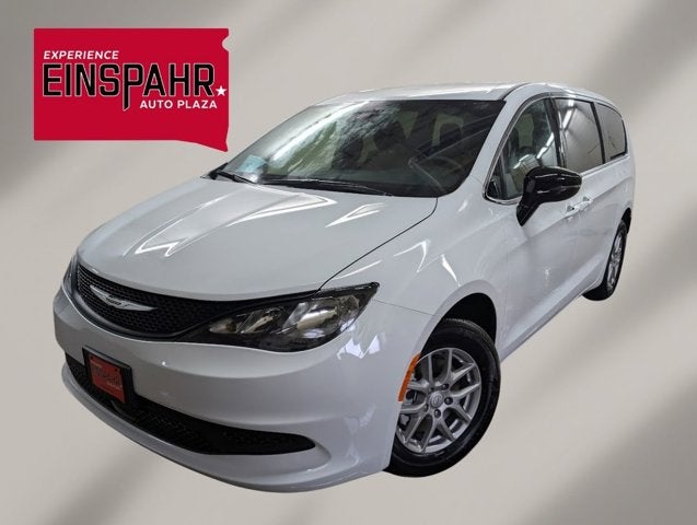 2026 Chrysler Voyager LX