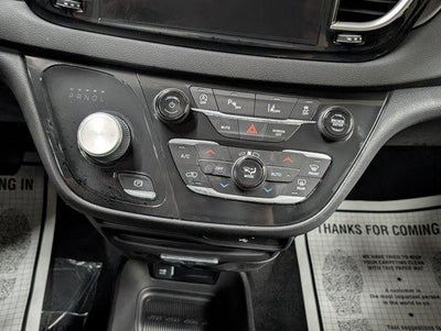 2026 Chrysler Voyager LX