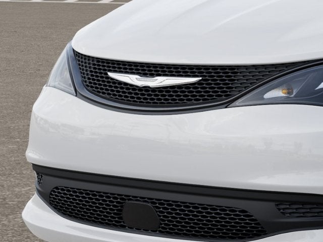 2027 Chrysler Pacifica LX