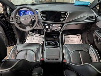 2025 Chrysler Pacifica Limited