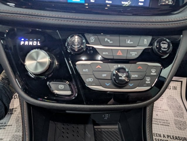2026 Chrysler Pacifica Pinnacle