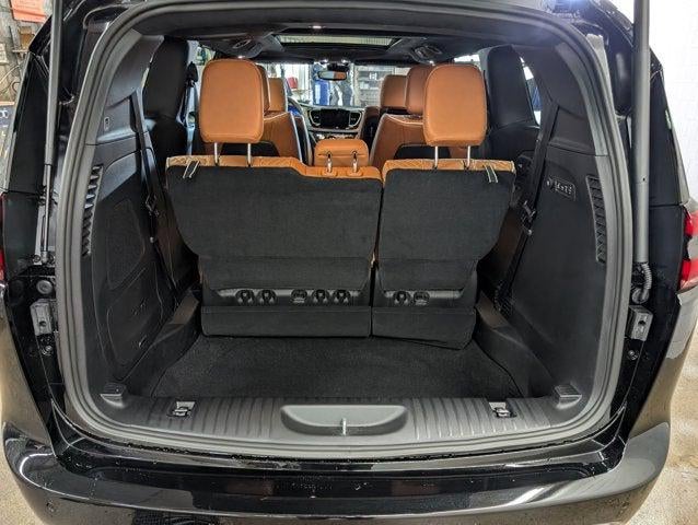 2026 Chrysler Pacifica Pinnacle