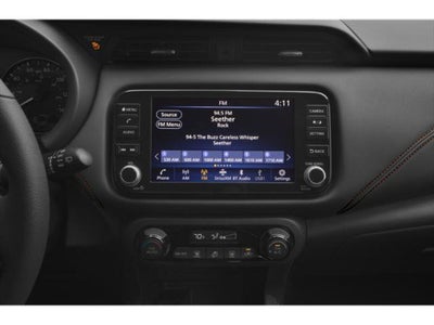 2021 Nissan Kicks SR