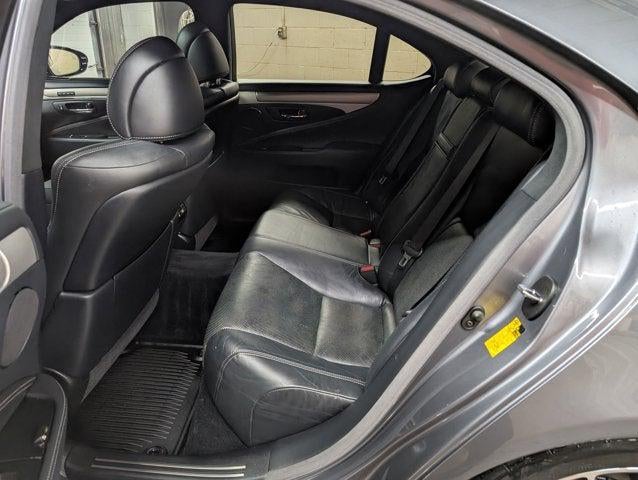2015 Lexus LS 460 Crafted Line